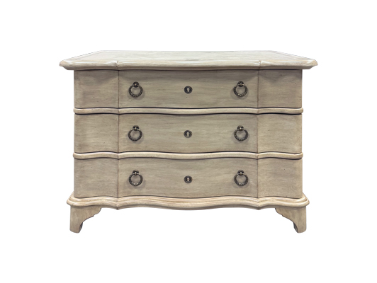 St. James Chest 39519